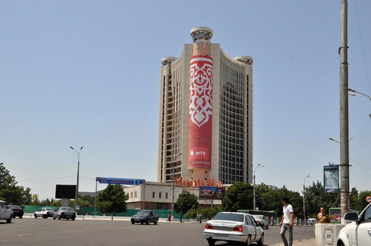 Pangsapuri 100 m² dengan 3 bilik tidur dan 1 bilik mandi peribadi di Daerah Shaykhontohur Tashkent Luaran gambar